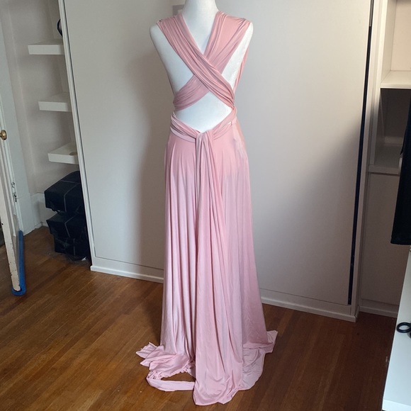 Henkaa Sakura Convertible dress - Picture 3 of 4